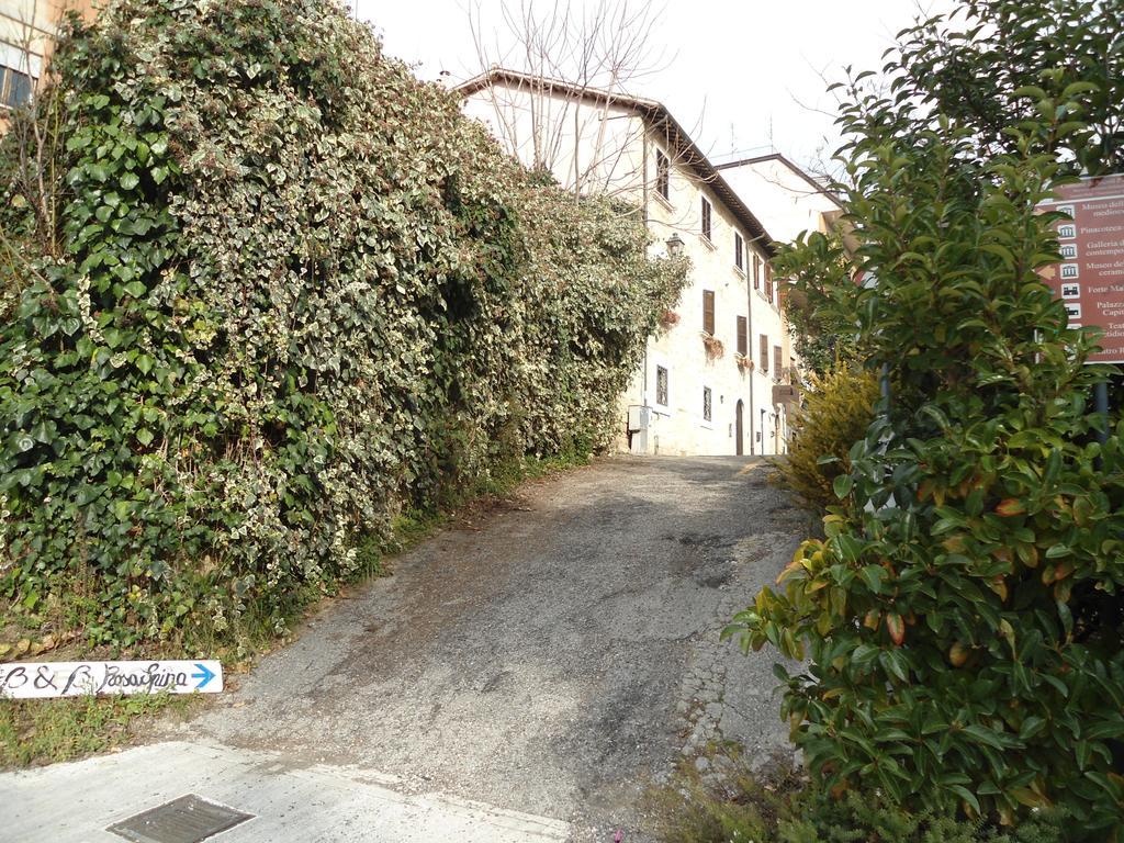 B&B Rosaspina Ascoli Piceno Buitenkant foto