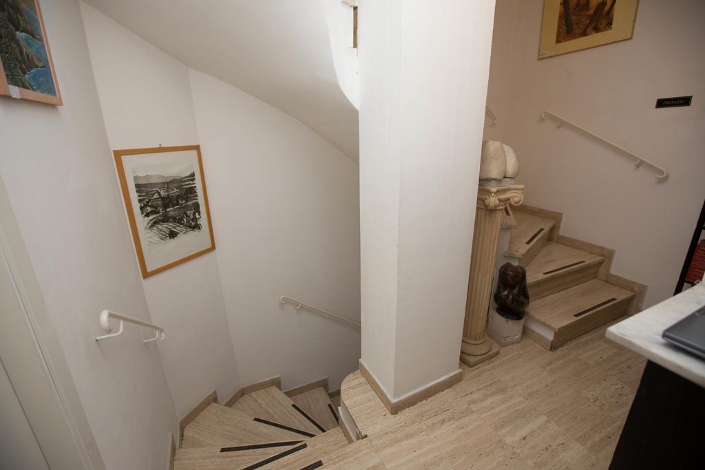 B&B Rosaspina Ascoli Piceno Buitenkant foto